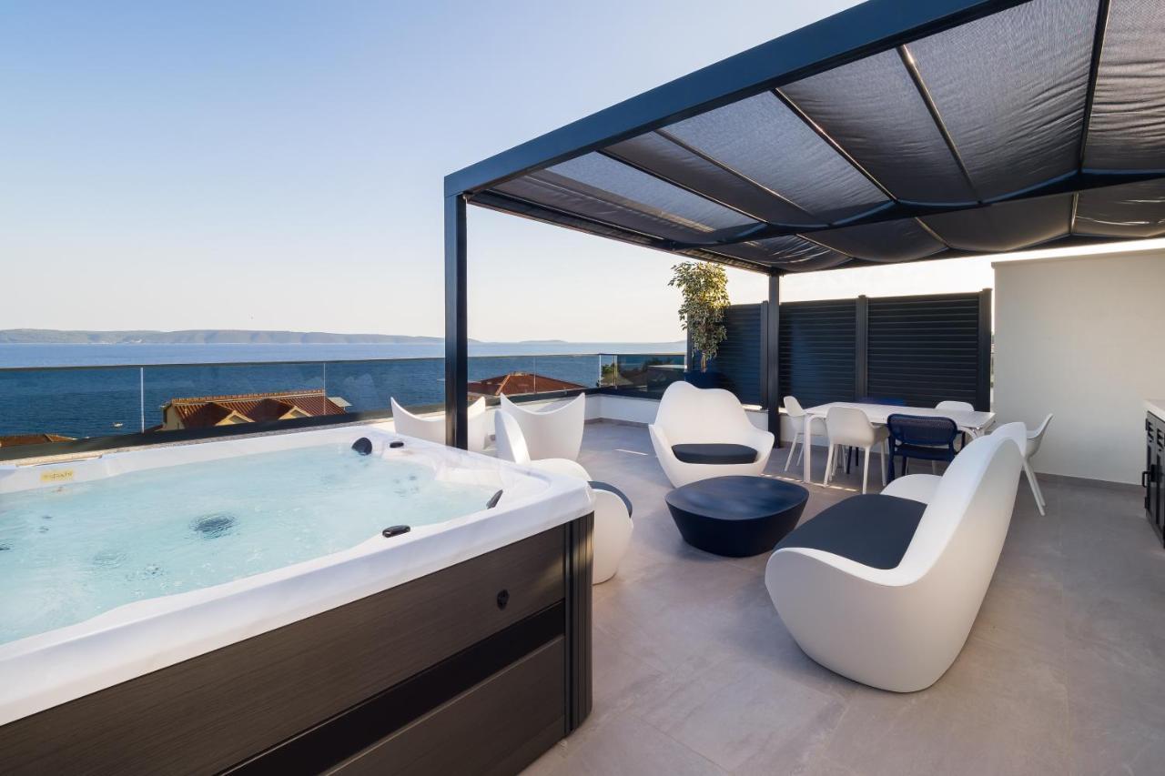 Luxury Apartment- Balcony- Private Rooftop And Jacuzzi- Common Pool Trogir Zewnętrze zdjęcie
